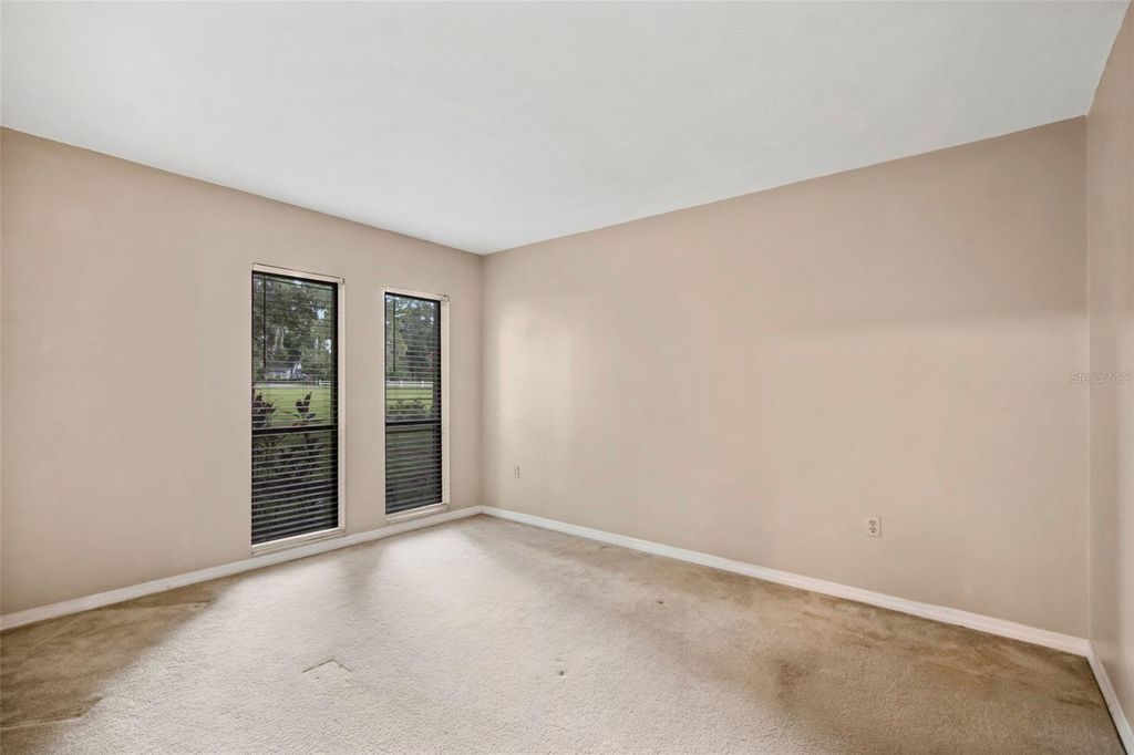 Image 40 of property listing at 1904 CAPRI ROAD, Valrico, FL 33594