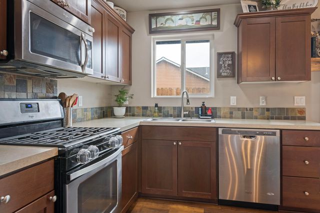 61370 Fairfield Drive, Bend, OR 97702