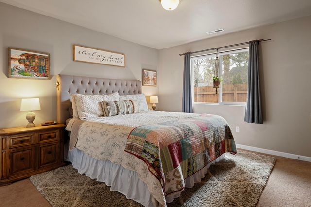 61370 Fairfield Drive, Bend, OR 97702