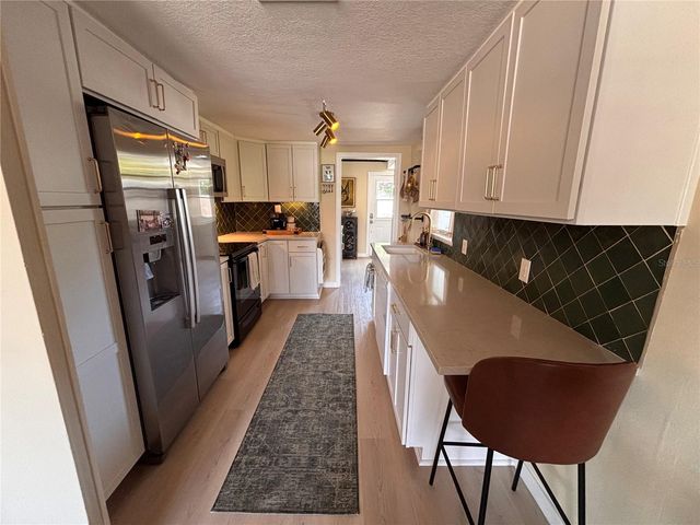 4200 42ND AVENUE N, St Petersburg, FL 33714