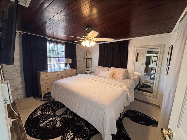4200 42ND AVENUE N, St Petersburg, FL 33714