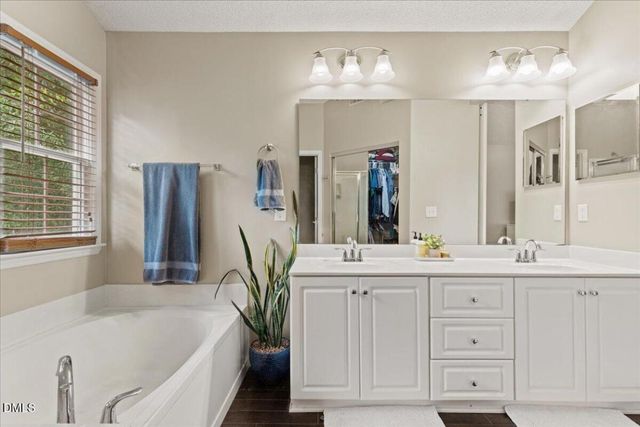 5221 Sutter Way, Raleigh, NC 27613