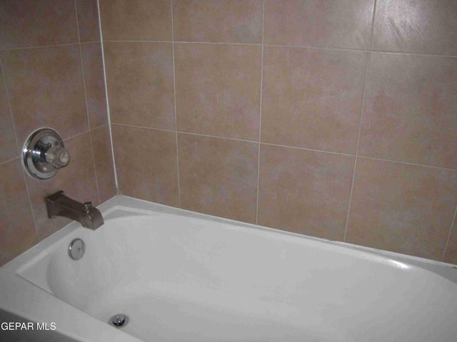11975 DIANA CANDIA B, El Paso, TX 79936