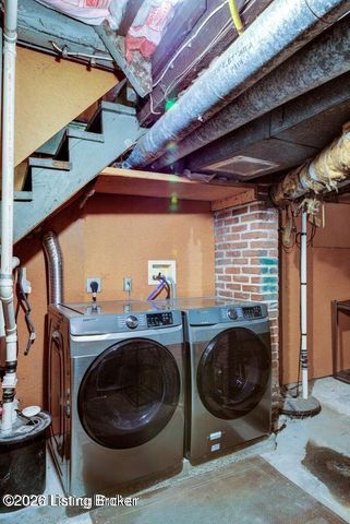 2105 Edgeland Ave, Louisville, KY 40204