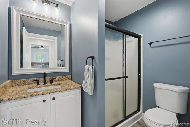 9198 Silver Lake Road, Linden, MI 48451