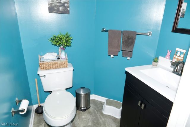 5297 Garfield Boulevard, Sheffield Village, OH 44054