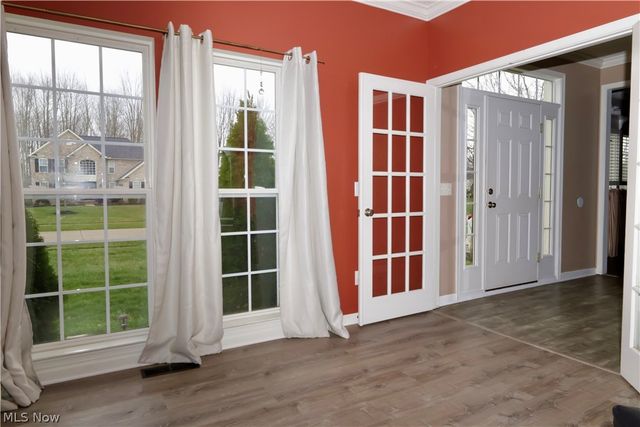 5297 Garfield Boulevard, Sheffield Village, OH 44054