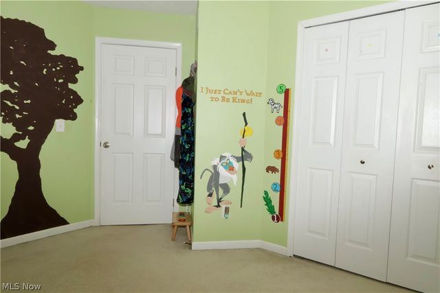 5297 Garfield Boulevard, Sheffield Village, OH 44054