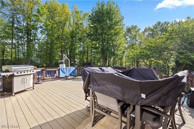 5297 Garfield Boulevard, Sheffield Village, OH 44054