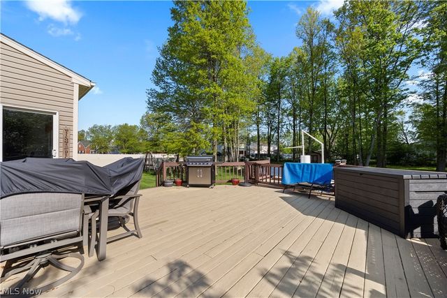5297 Garfield Boulevard, Sheffield Village, OH 44054