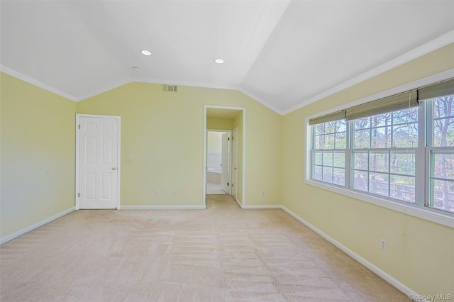 3 Sander Court, Middle Island, NY 11953