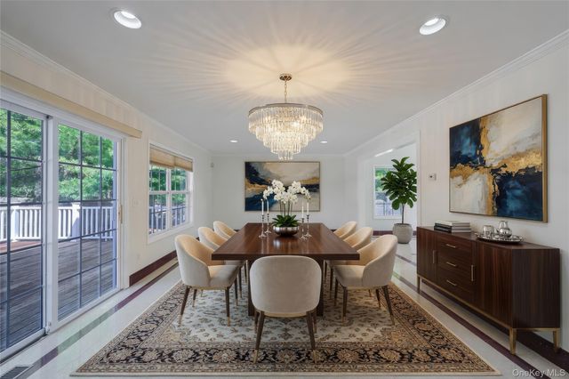 3 Sander Court, Middle Island, NY 11953