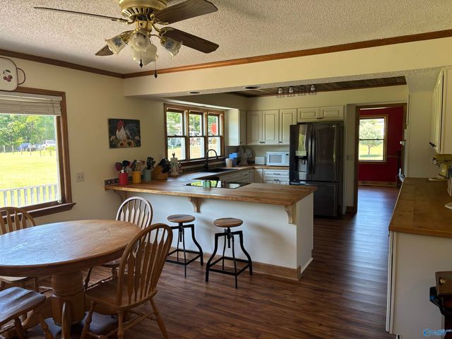 5005 Brookwood Drive NW, Huntsville, AL 35810
