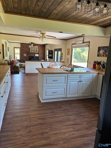 5005 Brookwood Drive NW, Huntsville, AL 35810