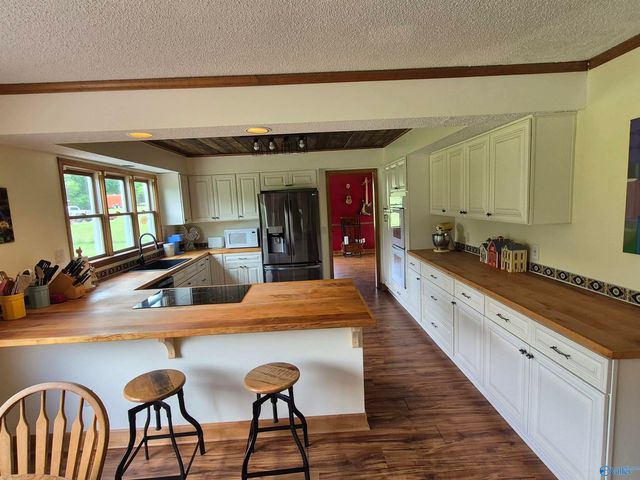 5005 Brookwood Drive NW, Huntsville, AL 35810