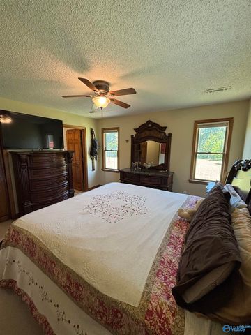 5005 Brookwood Drive NW, Huntsville, AL 35810