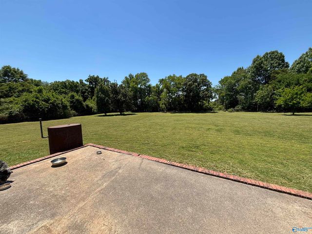 5005 Brookwood Drive NW, Huntsville, AL 35810