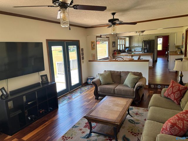 5005 Brookwood Drive NW, Huntsville, AL 35810