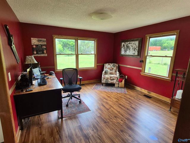5005 Brookwood Drive NW, Huntsville, AL 35810