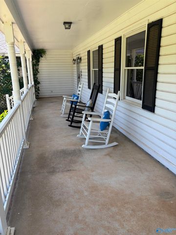 5005 Brookwood Drive NW, Huntsville, AL 35810