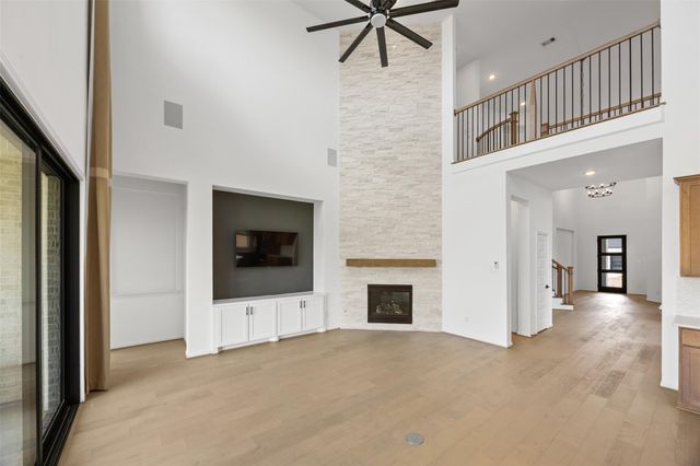 10706 Monarch Butterfly Drive, Cypress, TX 77433