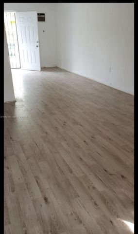 1545 NW 81st St 1547, Miami, FL 33147