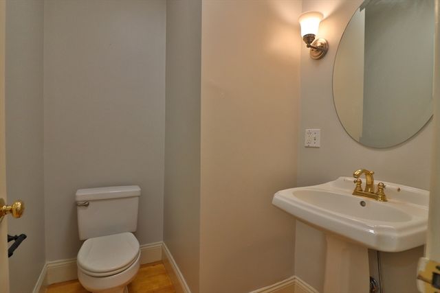 358 Dorchester 1, Boston, MA 02127