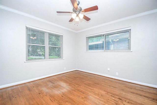 1815 Sea Queen Court, Houston, TX 77008