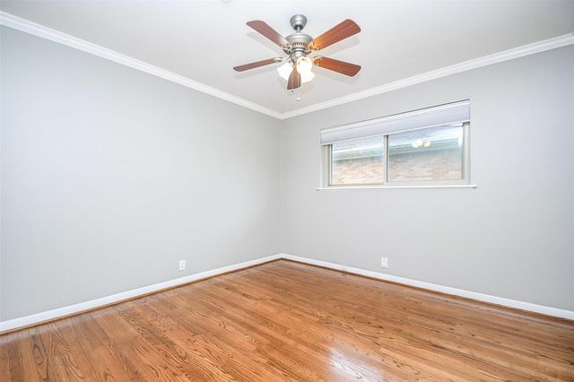 1815 Sea Queen Court, Houston, TX 77008