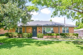 1815 Sea Queen Court, Houston, TX 77008