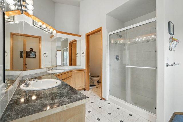 1607 E Wildflower Ln, Spokane, WA 99224