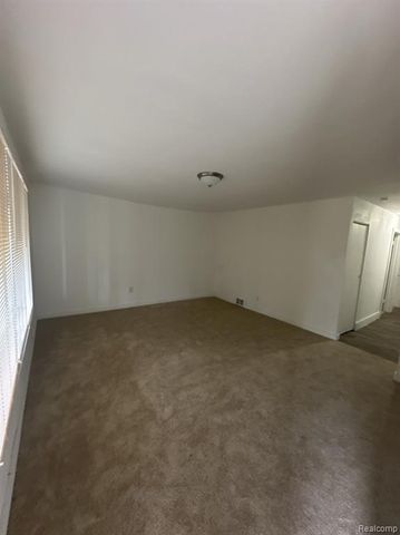 15509 Rosa Parks Boulevard, Detroit, MI 48238