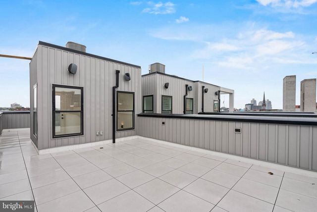654 FAIRMOUNT AVE, Philadelphia, PA 19123