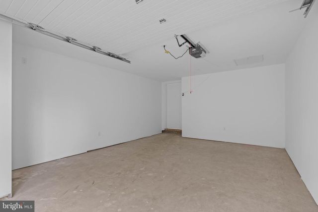 654 FAIRMOUNT AVE, Philadelphia, PA 19123