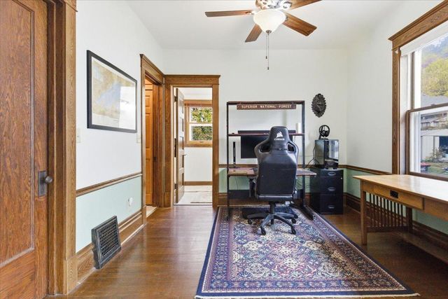 737 Mcsorley Street, Red Wing, MN 55066