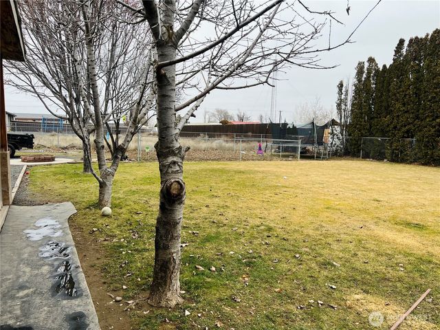 4435 Jackie Drive NE, Moses Lake, WA 98837