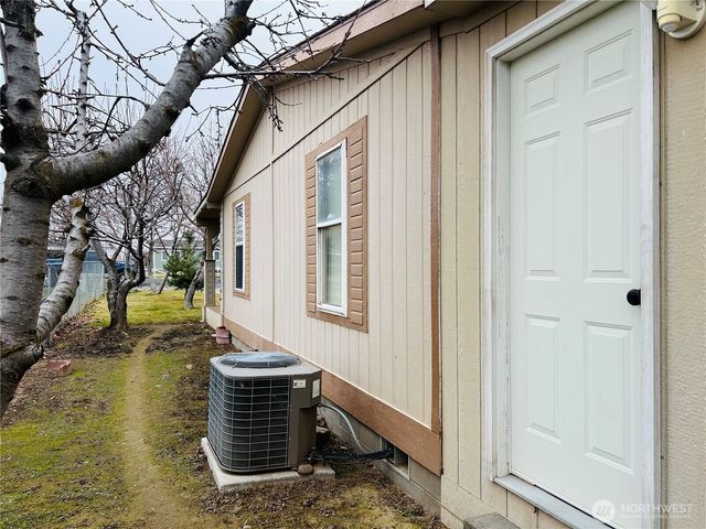 4435 Jackie Drive NE, Moses Lake, WA 98837