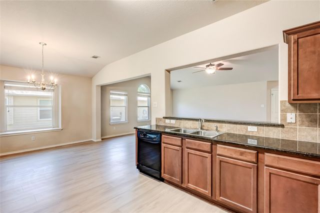 2701 Hearthsong LOOP, Round Rock, TX 78665