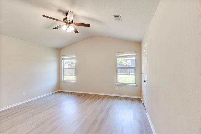 2701 Hearthsong LOOP, Round Rock, TX 78665