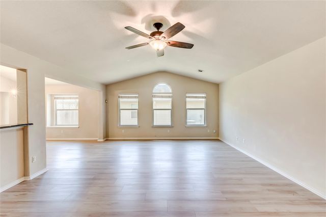 2701 Hearthsong LOOP, Round Rock, TX 78665