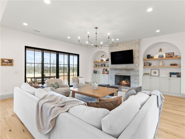 2811 Lebanon Road, Pendleton, SC 29670