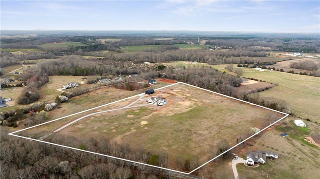 2811 Lebanon Road, Pendleton, SC 29670