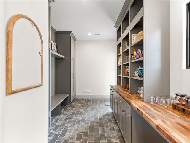 2811 Lebanon Road, Pendleton, SC 29670