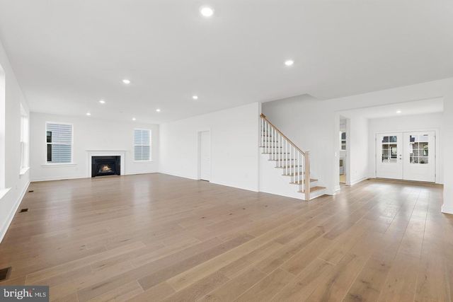 61 AARON TRUEHART, Titusville, NJ 08560