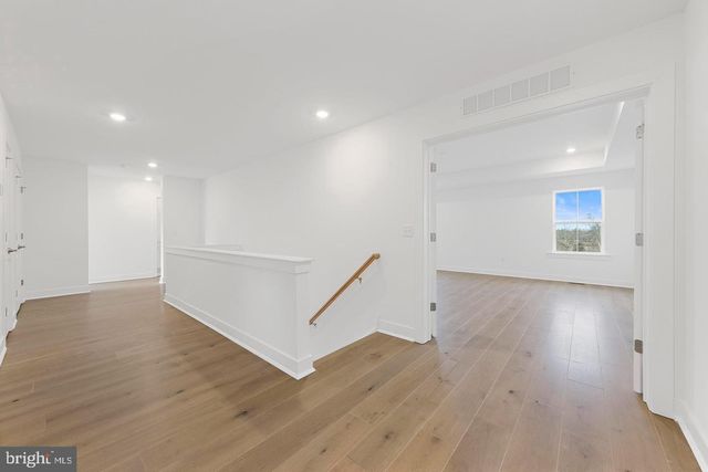61 AARON TRUEHART, Titusville, NJ 08560