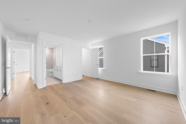 61 AARON TRUEHART, Titusville, NJ 08560