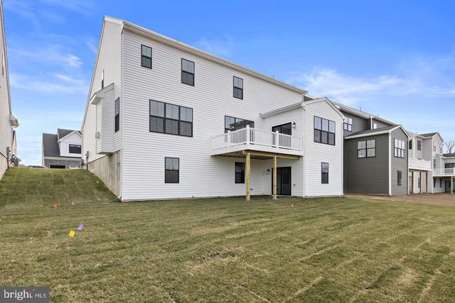 61 AARON TRUEHART, Titusville, NJ 08560
