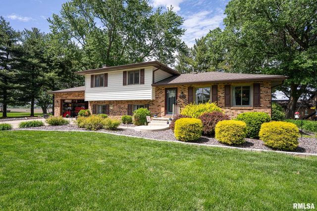 7075 Hermes Lane, New Berlin, IL 62670
