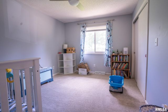 7075 Hermes Lane, New Berlin, IL 62670