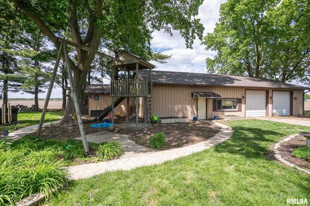 7075 Hermes Lane, New Berlin, IL 62670